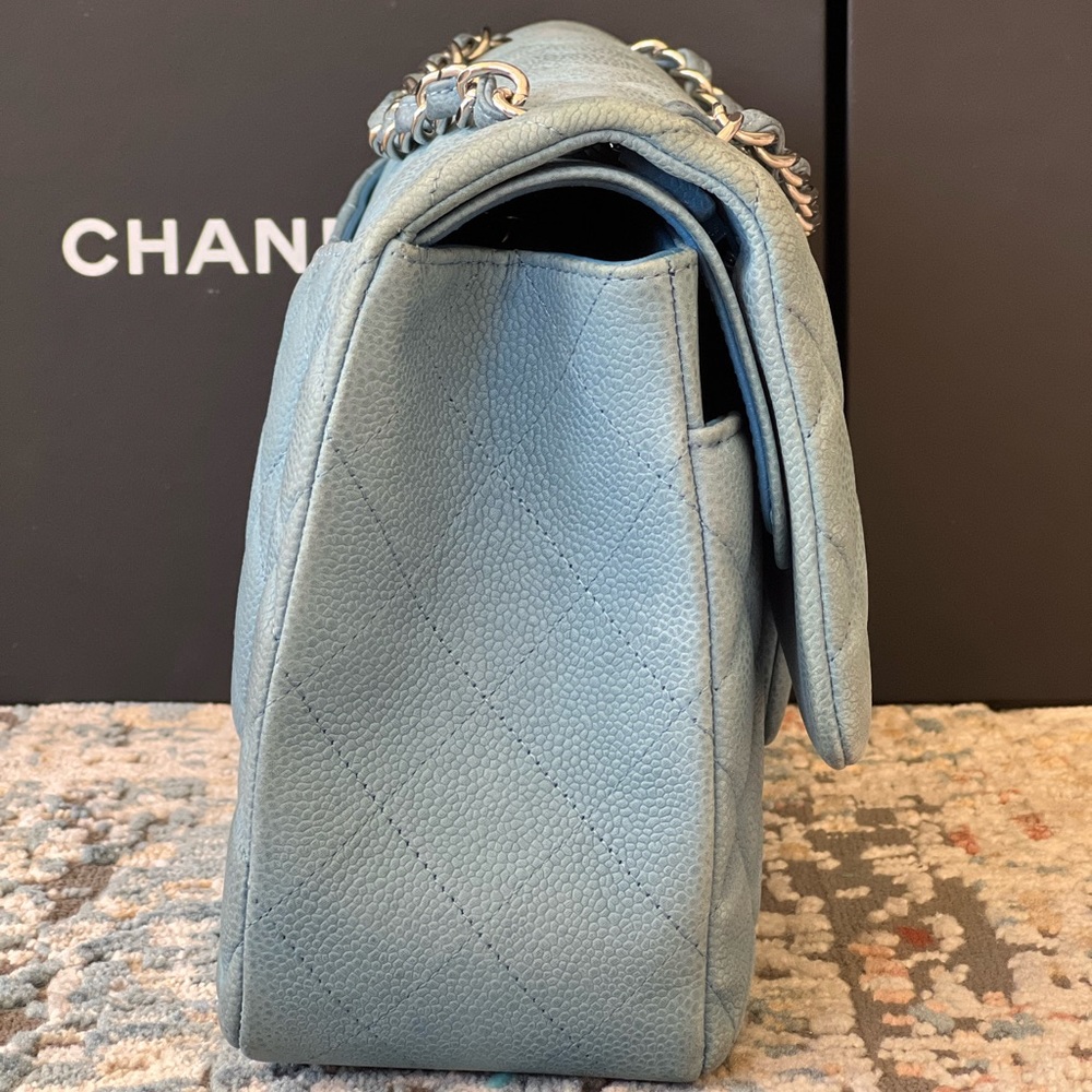 Chanel Caviar Jumbo double flap blue - Picture 2 of 16